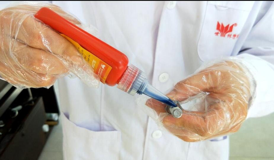 �νM������̳օ����z